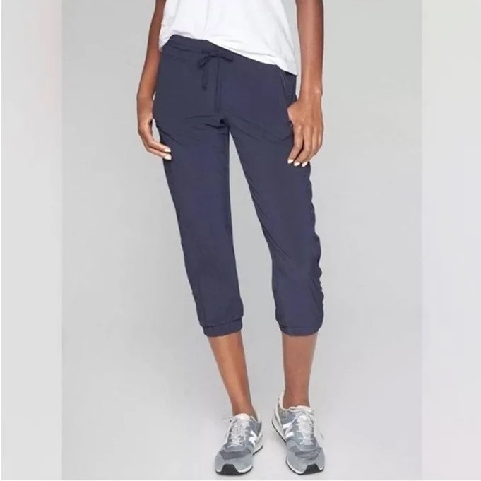 Athleta La Viva Jogger